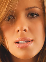 Sharae Spears strips to display her hot curves