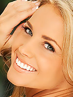 Brandi Bryant gets naked and shows her hot body