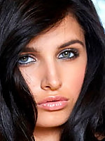 Zoey Kush toying her tight teen twat on the bed